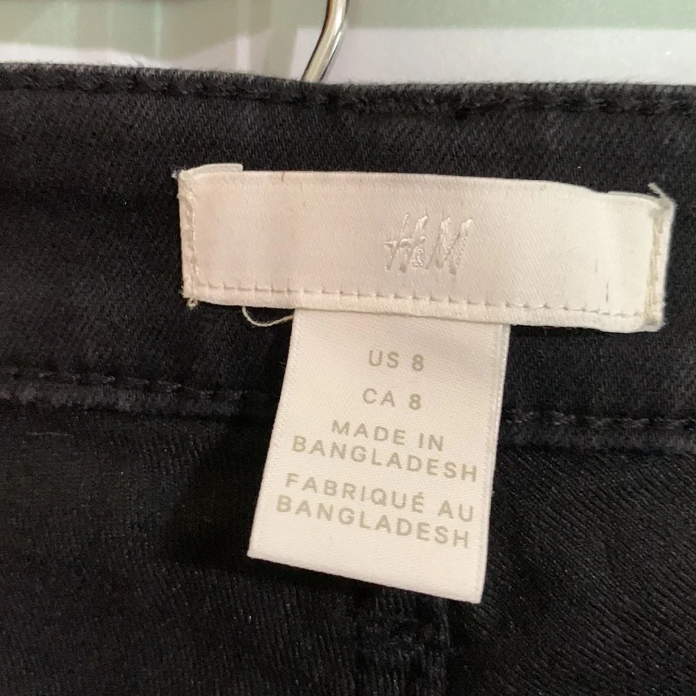 H&M Black Jeans (8) - Picture 3 of 4